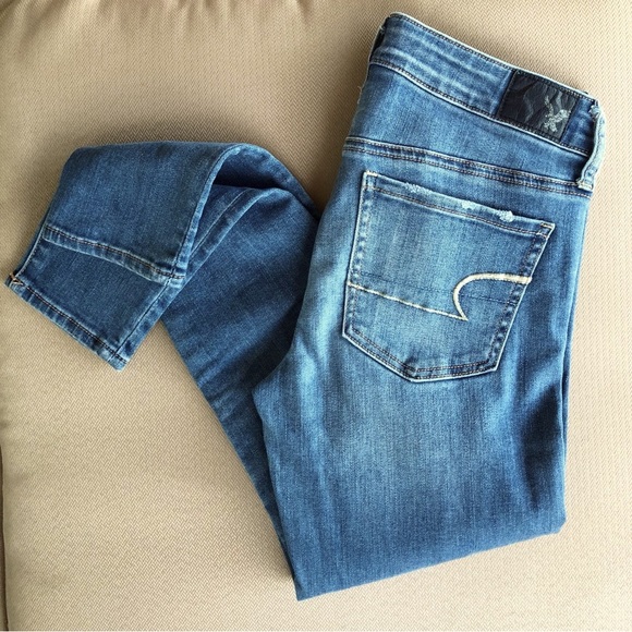 American Eagle Outfitters Ripped & Patched Denim Super Stretch Jegging 4 Short - Picture 15 of 16
